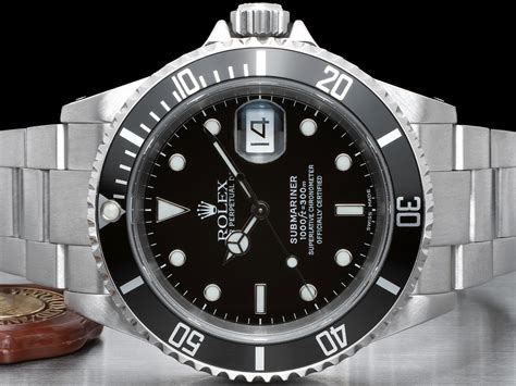 rolex submariner nero prezzo usato|rolex sottomarino prezzo.